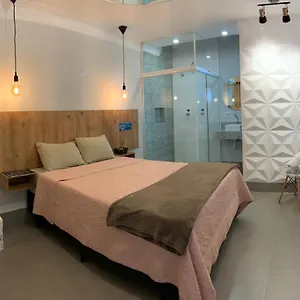 2* Love hotel Bob